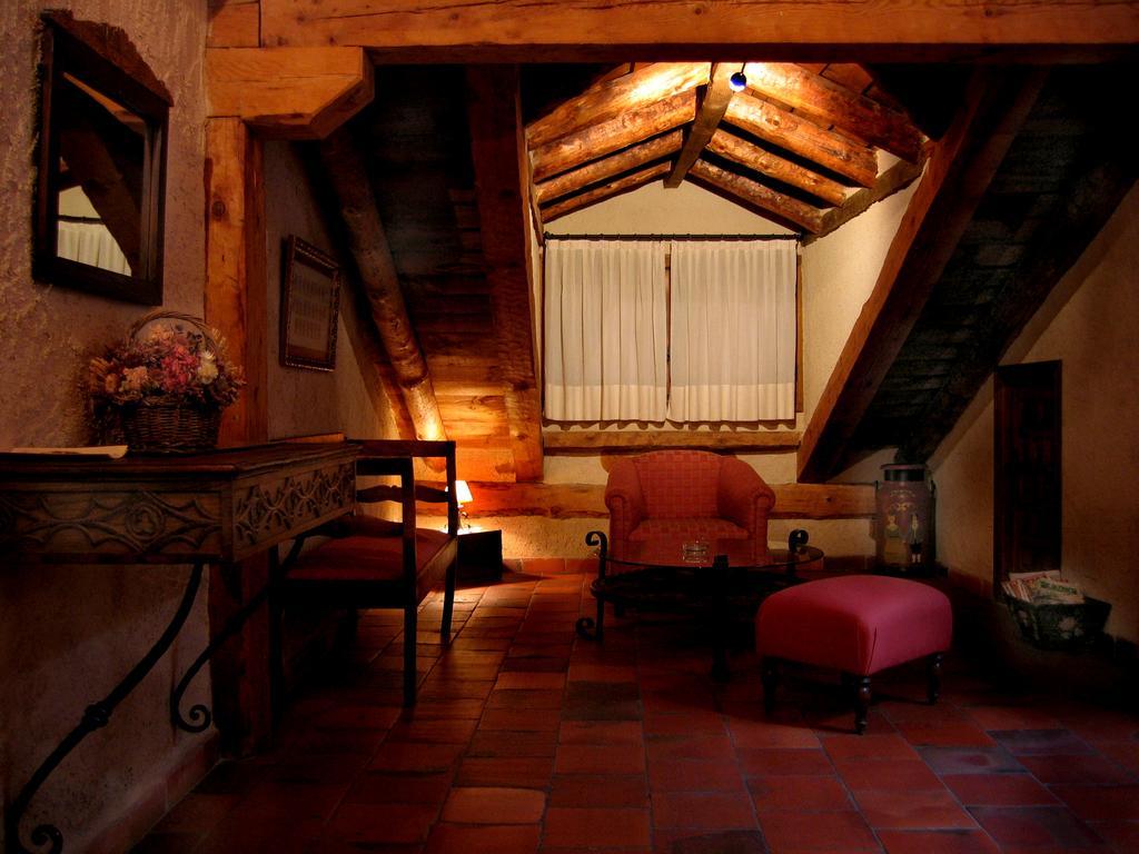 Posada El Zaguan Turegano Exterior photo